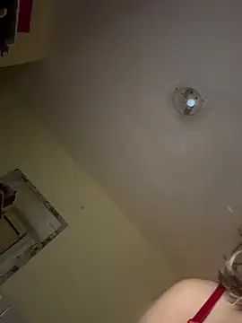 Snapshot of Bia_sexynovaes chatting on February 2025 10:58:01 PM Bia sexynovaes online show from February 2025 10:58:01 PM