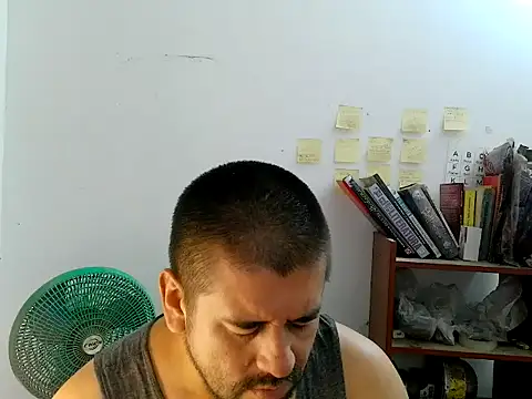 Snapshot of Joy2jordyson chatting on April 2026 10:32:02 AM Joy2jordyson online show from April 2026 10:32:02 AM