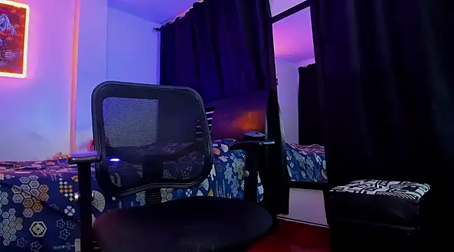 Snapshot of Giomar_Reyes chatting on February 2025 03:07:01 AM Giomar Reyes online show from February 2025 03:07:01 AM