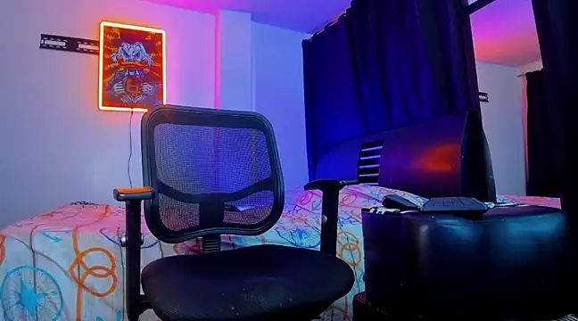 Snapshot of Giomar_Reyes chatting on March 2025 08:56:02 AM Giomar Reyes online show from March 2025 08:56:02 AM