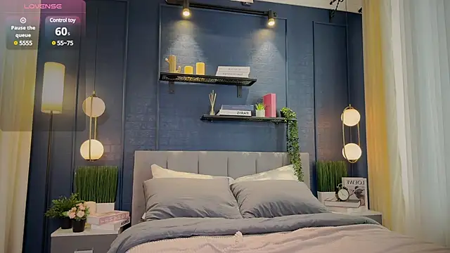 Lella Ryann  online show from March 2025 06:59:02 PM