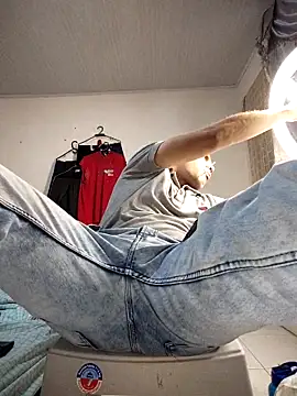 Snapshot of CRISTHIAN_GREY01 chatting on November 2025 07:58:01 PM CRISTHIAN GREY01 online show from November 2025 07:58:01 PM