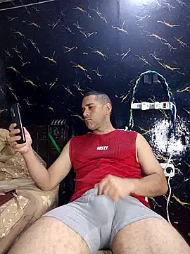 Snapshot of CRISTHIAN_GREY01 chatting on February 2026 03:39:01 AM CRISTHIAN GREY01 online show from February 2026 03:39:01 AM