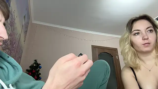 JackyAndHelen online show from December 2024 10:39:01 PM