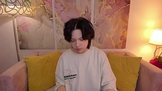 fiamoory online show from January 2025 01:36:02 AM