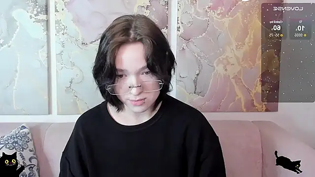 fiamoory online show from May 2026 01:25:02 AM