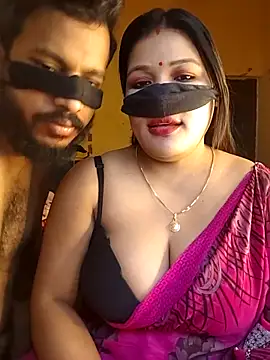 Snapshot of Radhikadavi879 chatting on November 2025 07:13:02 AM Radhikadavi879 online show from November 2025 07:13:02 AM