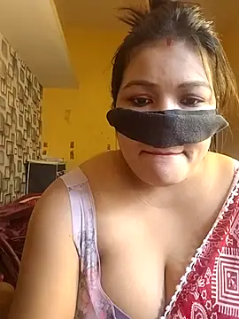 Snapshot of Radhikadavi879 chatting on November 2025 04:34:02 AM Radhikadavi879 online show from November 2025 04:34:02 AM