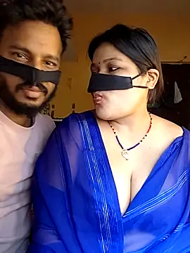 Snapshot of Radhikadavi879 chatting on December 2025 07:38:02 AM Radhikadavi879 online show from December 2025 07:38:02 AM
