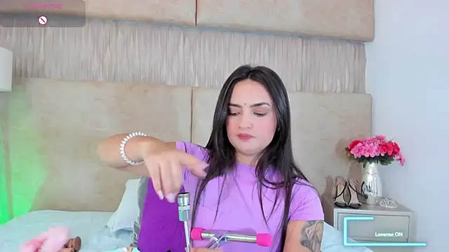 Snapshot of anany__ chatting on October 2025 12:02:02 PM anany online show from October 2025 12:02:02 PM