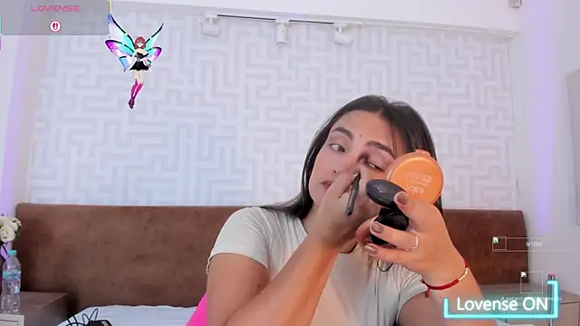 Snapshot of anany__ chatting on October 2025 12:28:01 PM anany online show from October 2025 12:28:01 PM