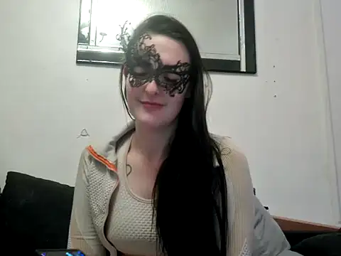 LexiSnowUK online show from January 2025 10:36:02 AM