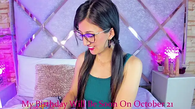 Snapshot of _jade_white_ chatting on September 2025 01:12:01 PM jade white online show from September 2025 01:12:01 PM