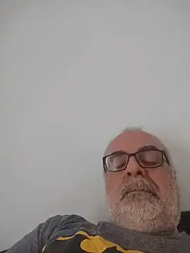 Satiro Sevilla online show from May 2026 05:09:02 PM