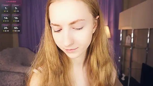 EsmaCarll online show from January 2025 08:22:02 PM