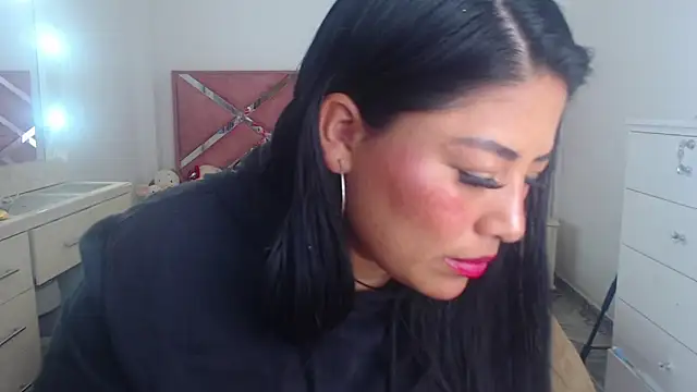 moan sex2 online show from October 2025 02:54:02 AM