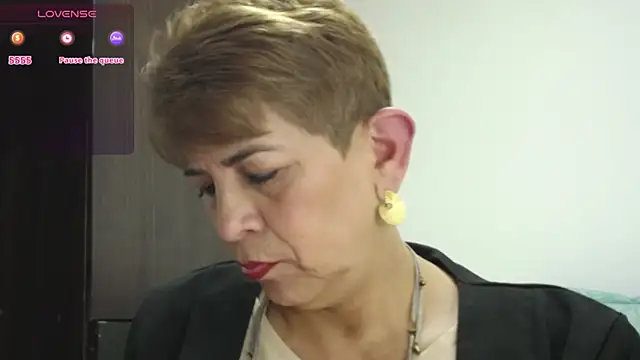 Angelina Stone 65 online show from March 2025 06:18:01 PM