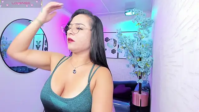 Tiara rr online show from March 2026 03:33:02 AM