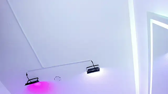 Ema louis  online show from January 2025 01:53:01 AM