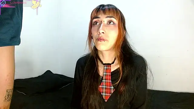 Snapshot of Asterothxznikki chatting on October 2025 03:42:02 AM Asterothxznikki online show from October 2025 03:42:02 AM