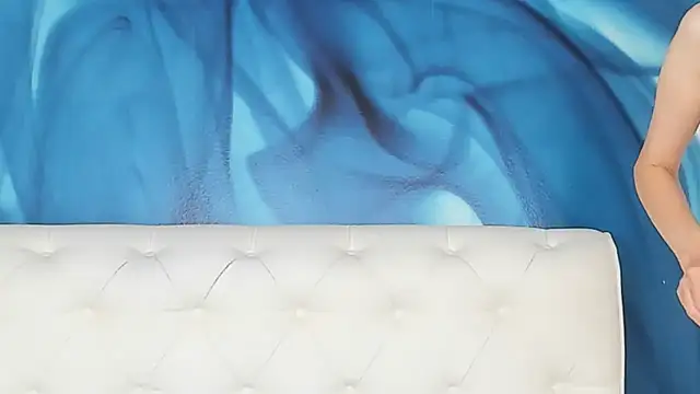 SkinnyDolly online show from October 2025 02:09:01 AM