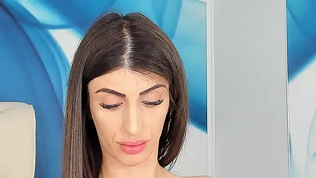 SkinnyDolly online show from February 2026 09:44:02 PM