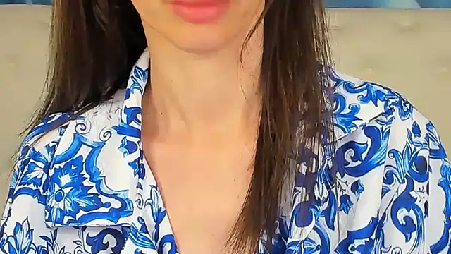 SkinnyDolly online show from May 2026 02:09:02 AM