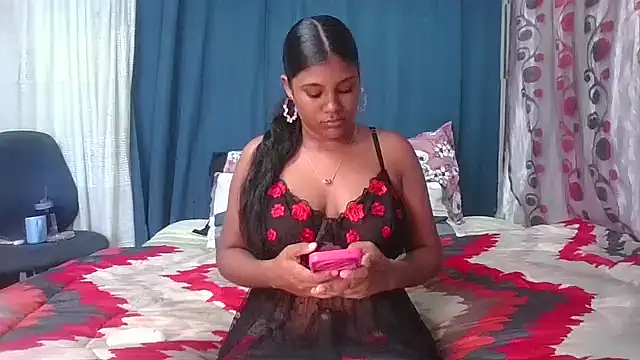 Lilmisskay18 online show from May 2026 12:22:02 PM