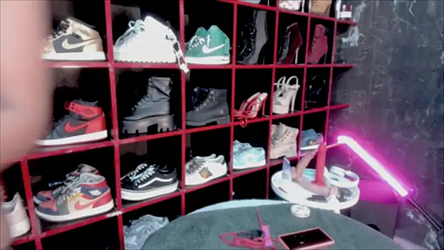 Snapshot of Indianbrownie chatting on February 2026 01:43:02 AM Indianbrownie online show from February 2026 01:43:02 AM