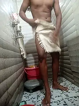 Snapshot of MrNick74 chatting on March 2025 03:33:02 AM MrNick74 online show from March 2025 03:33:02 AM