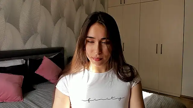 Bambiii bby online show from April 2026 02:21:01 AM