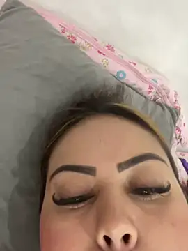 lariic online show from January 2025 01:03:02 PM