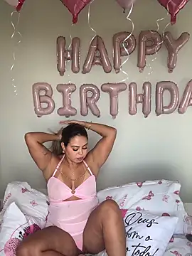 lariic online show from April 2026 06:19:02 PM