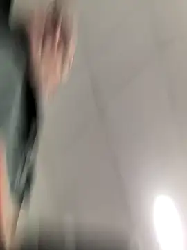 bogland33 online show from October 2025 11:33:02 AM