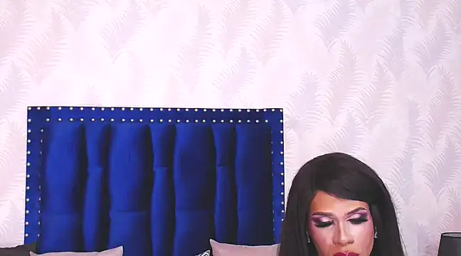 Snapshot of AddictivextS chatting on February 2025 11:37:02 PM AddictivextS online show from February 2025 11:37:02 PM