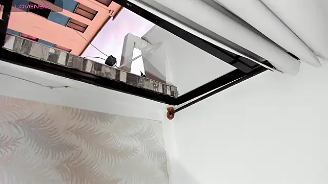 Snapshot of AddictivextS chatting on November 2025 11:04:02 PM AddictivextS online show from November 2025 11:04:02 PM