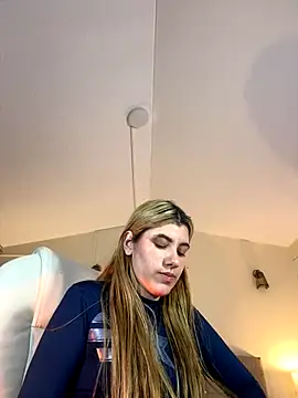 Snapshot of ARITOO_ chatting on December 2024 11:40:02 AM ARITOO online show from December 2024 11:40:02 AM