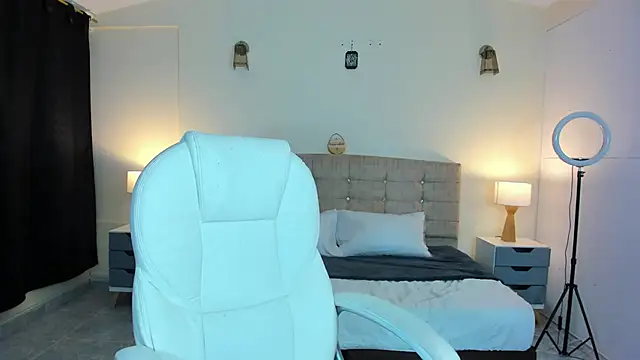 Snapshot of ARITOO_ chatting on December 2024 12:16:01 AM ARITOO online show from December 2024 12:16:01 AM