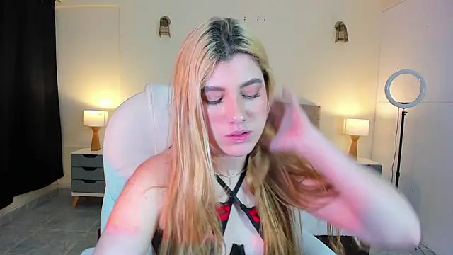 Snapshot of ARITOO_ chatting on December 2024 03:21:02 AM ARITOO online show from December 2024 03:21:02 AM