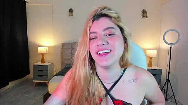 Snapshot of ARITOO_ chatting on December 2024 06:25:02 AM ARITOO online show from December 2024 06:25:02 AM