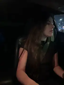 Snapshot of ARITOO_ chatting on December 2024 12:26:02 AM ARITOO online show from December 2024 12:26:02 AM