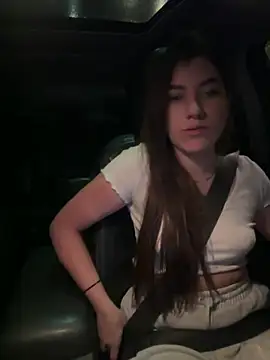 Snapshot of ARITOO_ chatting on December 2024 08:34:02 AM ARITOO online show from December 2024 08:34:02 AM