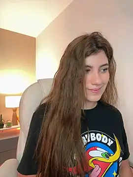 Snapshot of ARITOO_ chatting on January 2025 10:54:01 AM ARITOO online show from January 2025 10:54:01 AM