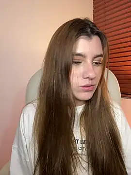 Snapshot of ARITOO_ chatting on February 2025 03:33:02 AM ARITOO online show from February 2025 03:33:02 AM