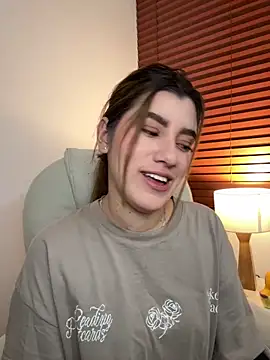 Snapshot of ARITOO_ chatting on March 2025 03:43:01 AM ARITOO online show from March 2025 03:43:01 AM