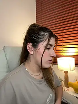 Snapshot of ARITOO_ chatting on March 2025 06:50:02 AM ARITOO online show from March 2025 06:50:02 AM