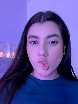 Snapshot of ARITOO_ chatting on October 2025 05:17:02 AM ARITOO online show from October 2025 05:17:02 AM