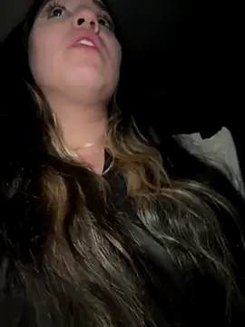 Snapshot of ARITOO_ chatting on November 2025 06:28:01 AM ARITOO online show from November 2025 06:28:01 AM