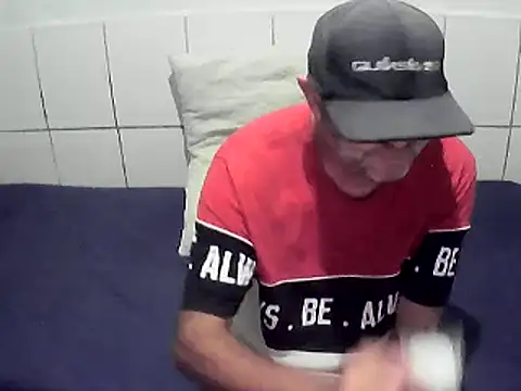 pierdona online show from May 2026 08:06:02 PM