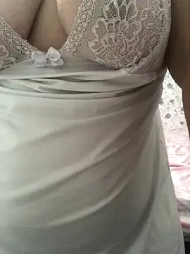 Snapshot of ahross chatting on October 2025 08:46:01 AM ahross online show from October 2025 08:46:01 AM